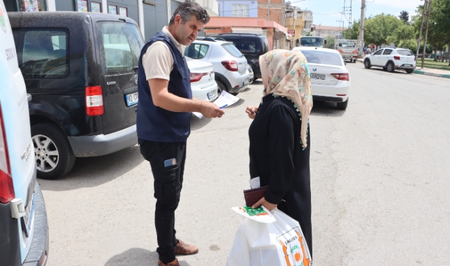 Büyükşehirden bayram öncesi yetim çocuklara kıyafet desteği