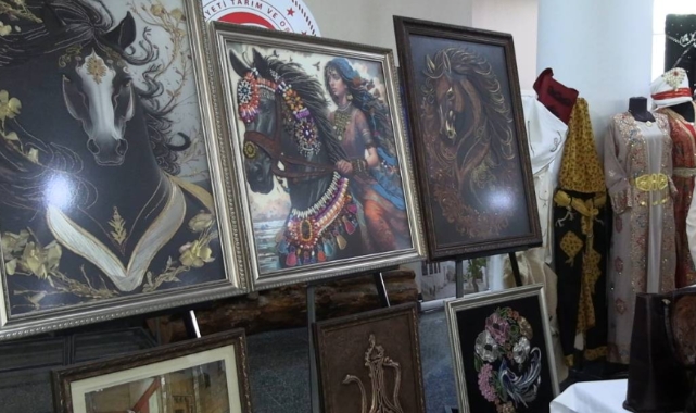 Şanlıurfa'da ‘Hayat Boyu Öğrenme Haftası’ sergisi açıldı