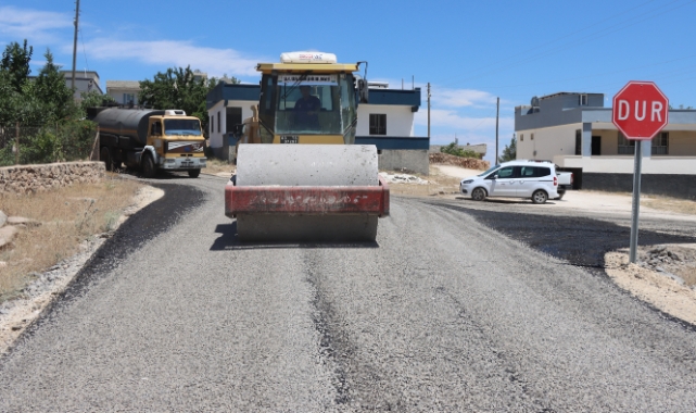 Bozova’da sathi yol çalışmaları sürüyor