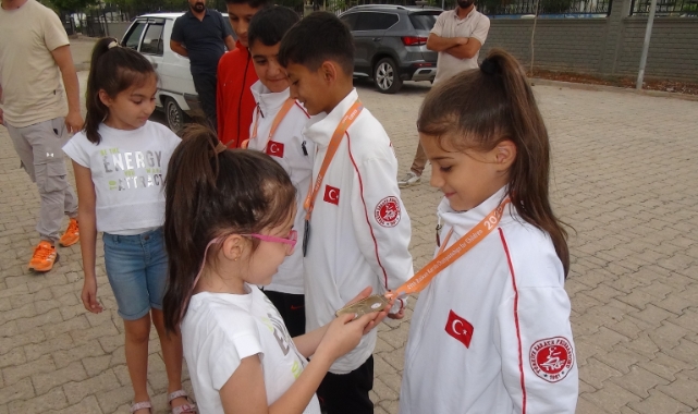 Şanlıurfalı 10 yaşındaki karateci Arin Vefa, Balkan şampiyonu oldu