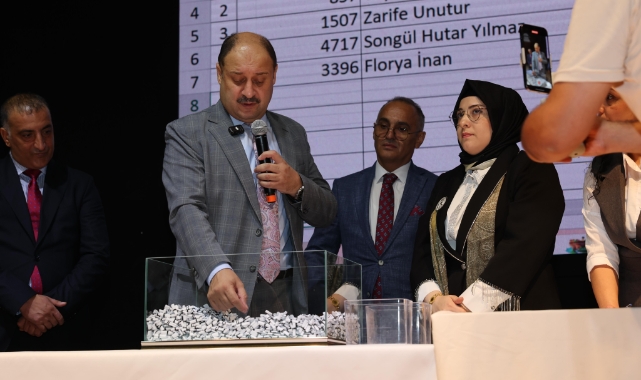 Büyükşehirde 30 isim, noter huzurunda kura ile belirlendi
