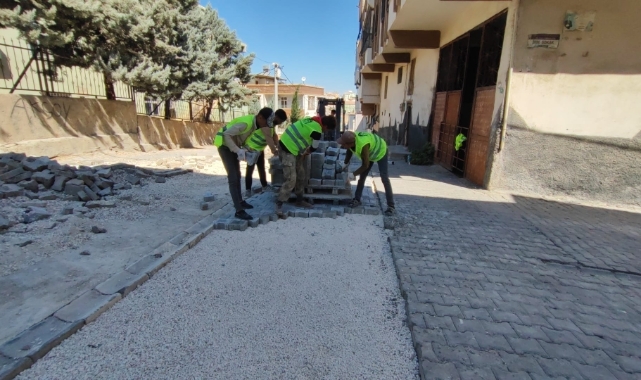 Eyyübiye'de yol yapım çalışmaları sürüyor