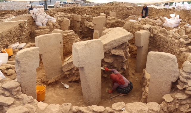 Şanlıurfa'daki Sayburç'ta 50'den fazla neolitik yapı gün yüzüne çıkarıldı