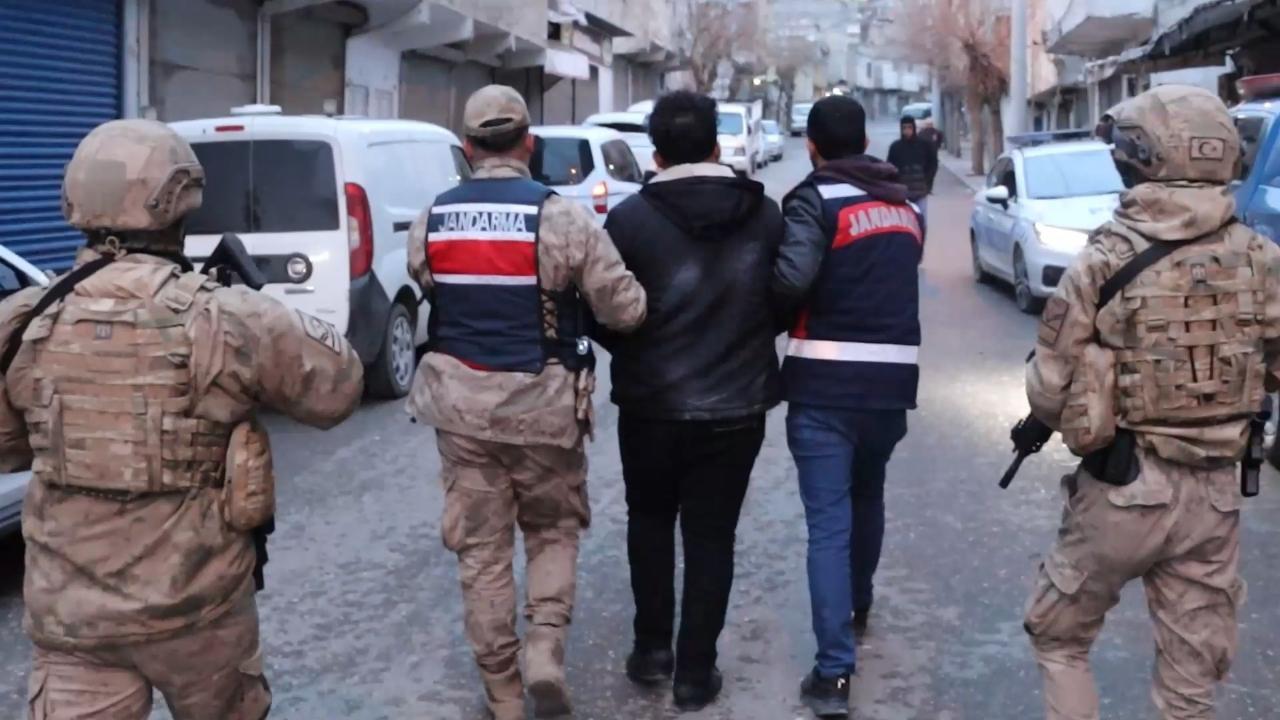 Şanlıurfa'da DEAŞ operasyonunda 11 şüpheli yakalandı