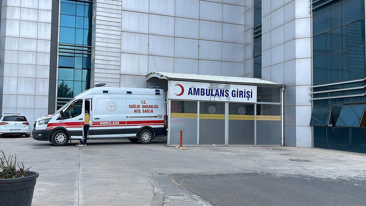 Şanlıurfa’da motosiklet otomobile çarptı: 2 yaralı