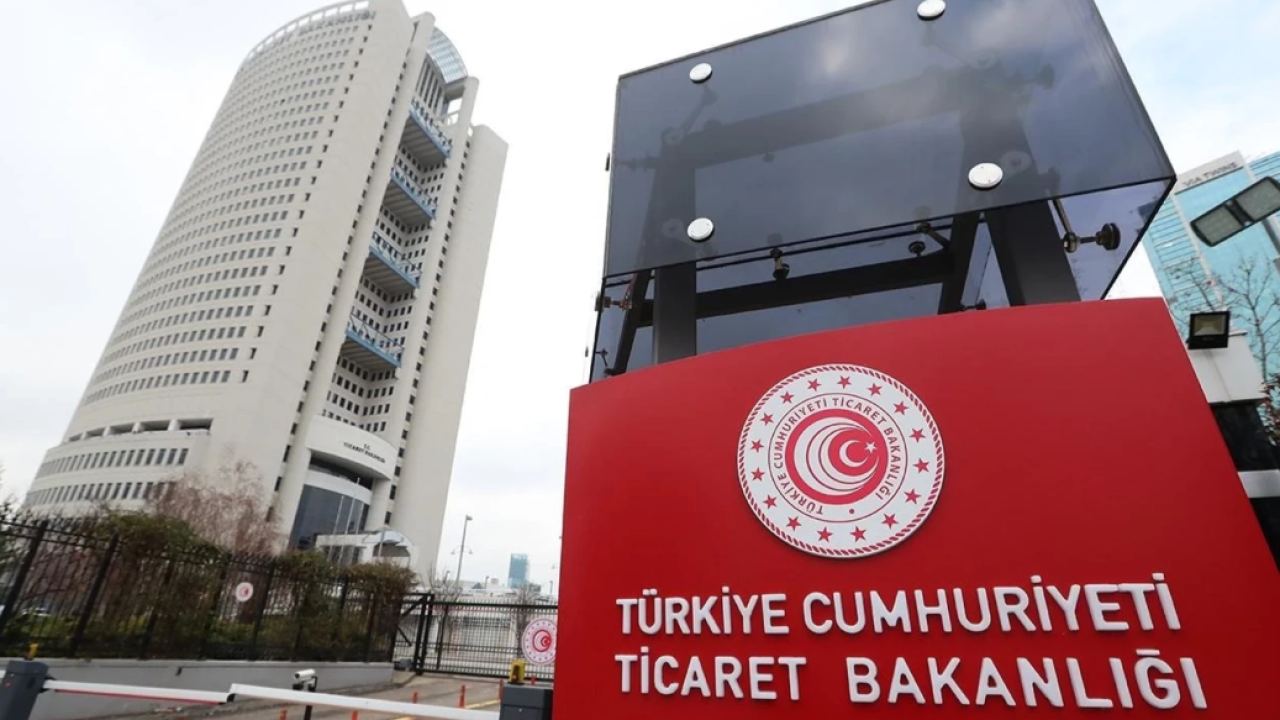 Ticaret Bakanlığı'ndan yasa dışı bahis ve bıçak kararı