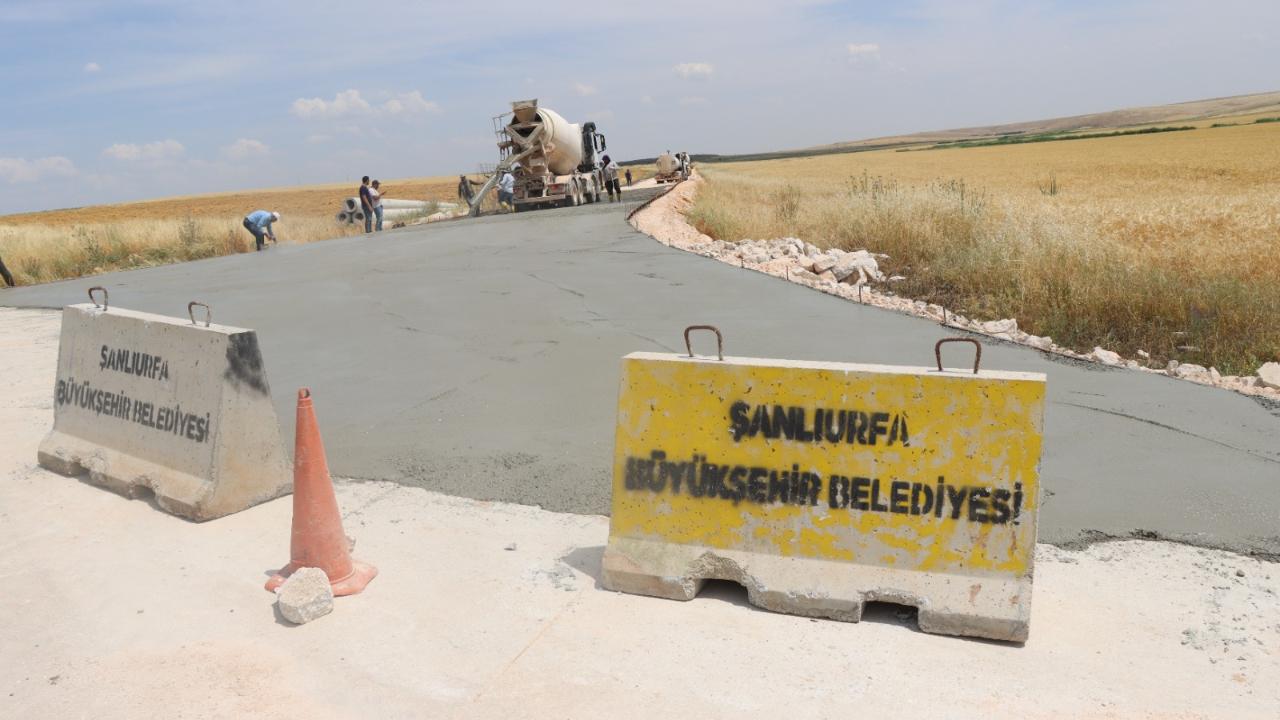 Büyükşehir, 3 ilçeyi beton yolla birbirine bağlıyor