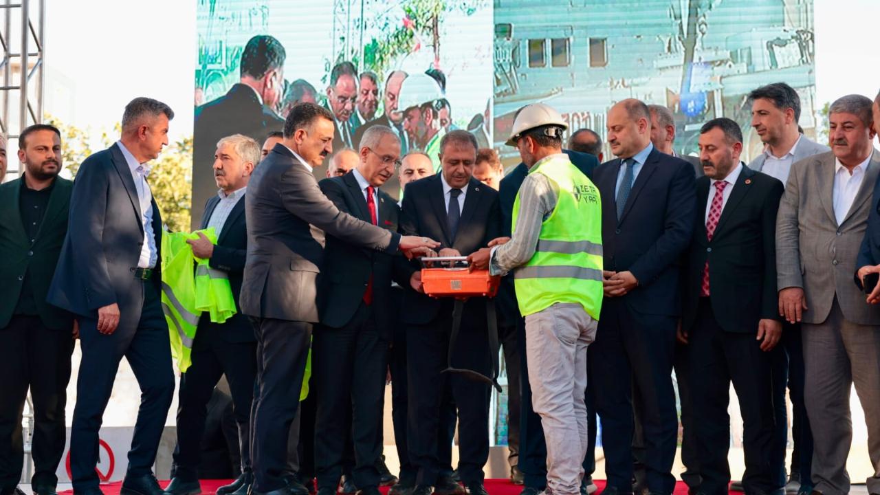 Eyyübiye Belediyesi yeni hizmet binasının temeli atıldı