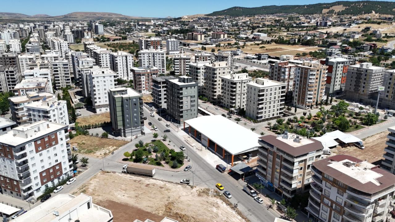 Güllübağ Modern Semt Pazarında çalışmalarda sona gelindi