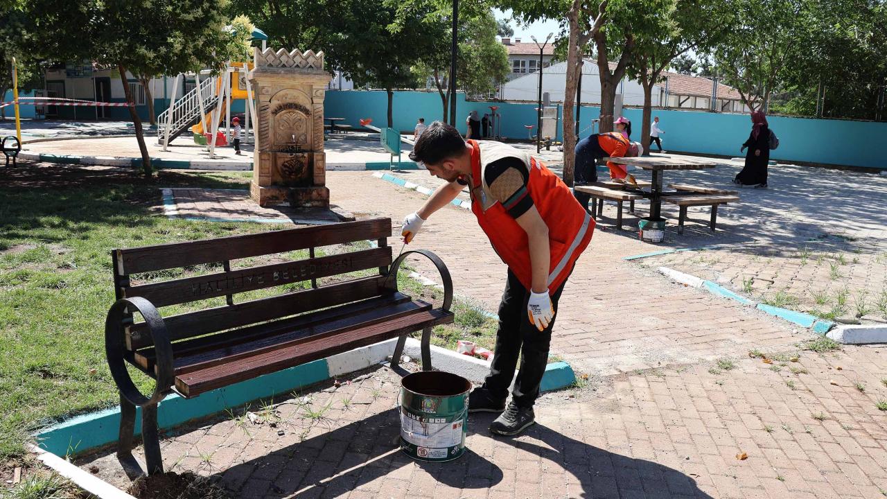 Haliliye’de parklar yenileniyor, yeşil alanlar modernleşiyor