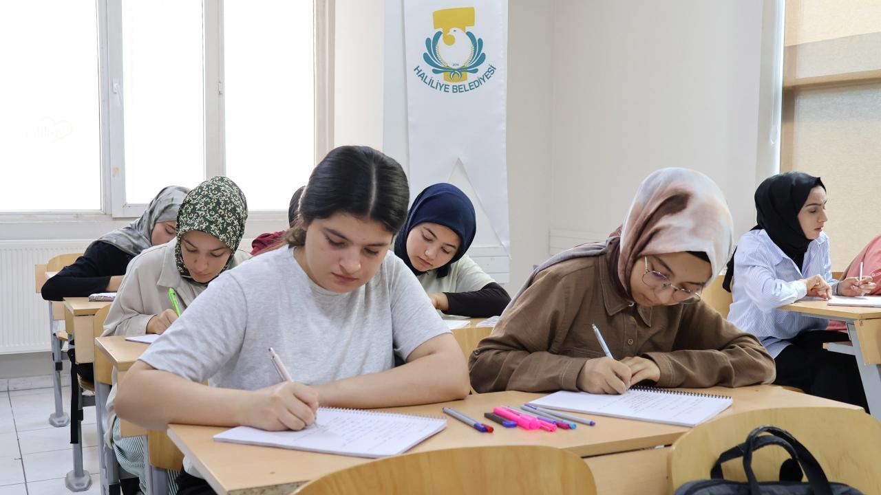 Haliliye’de üniversite adaylarına ücretsiz yaz kursu