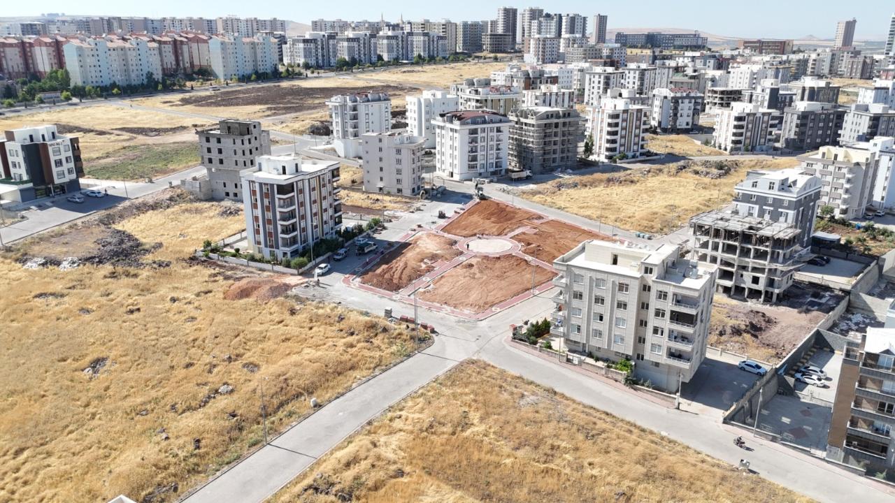 Karaköprü Belediyesi 26 yeni parkı ilçeye kazandırıyor