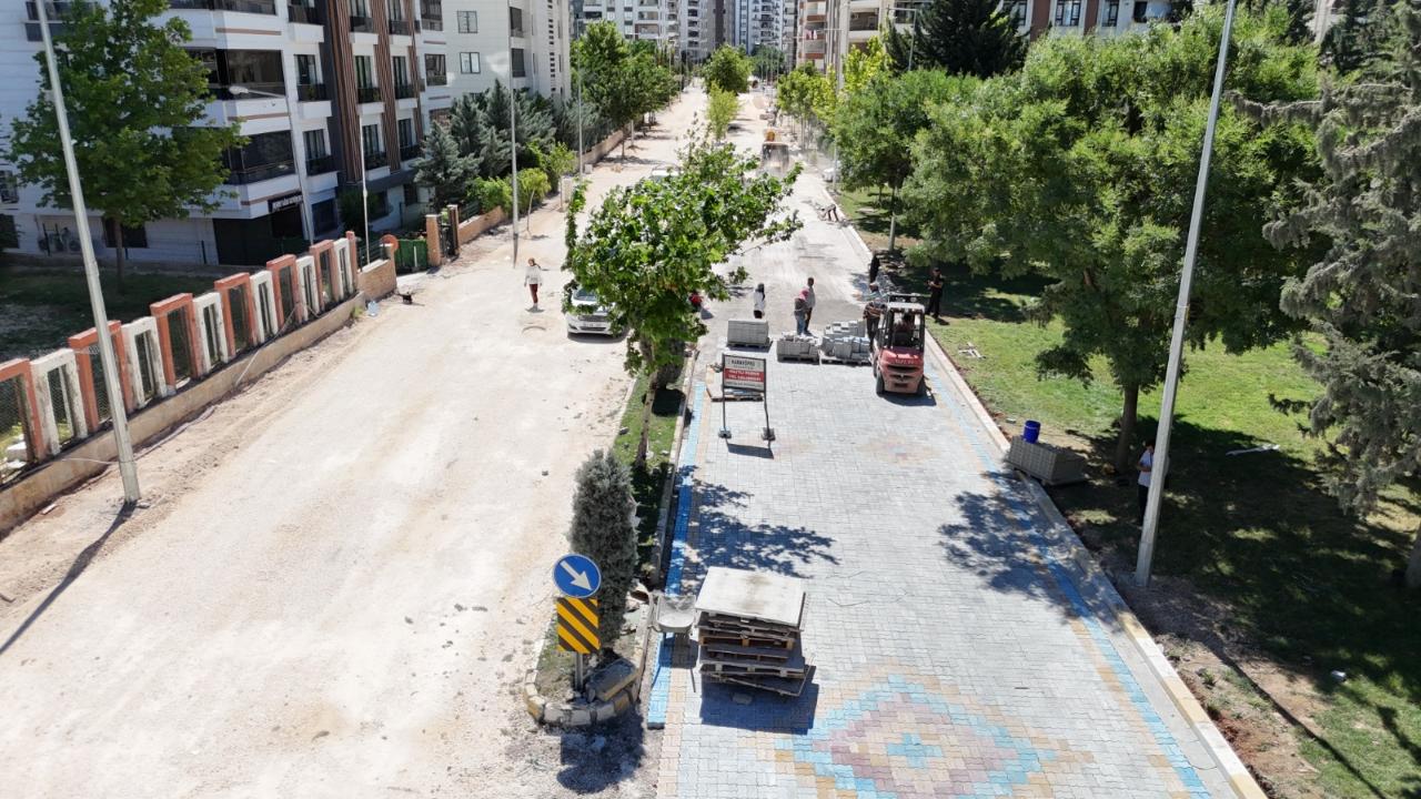 Karaköprü’de Atakent Mahallesi prestij sokak uygulamasıyla yenileniyor