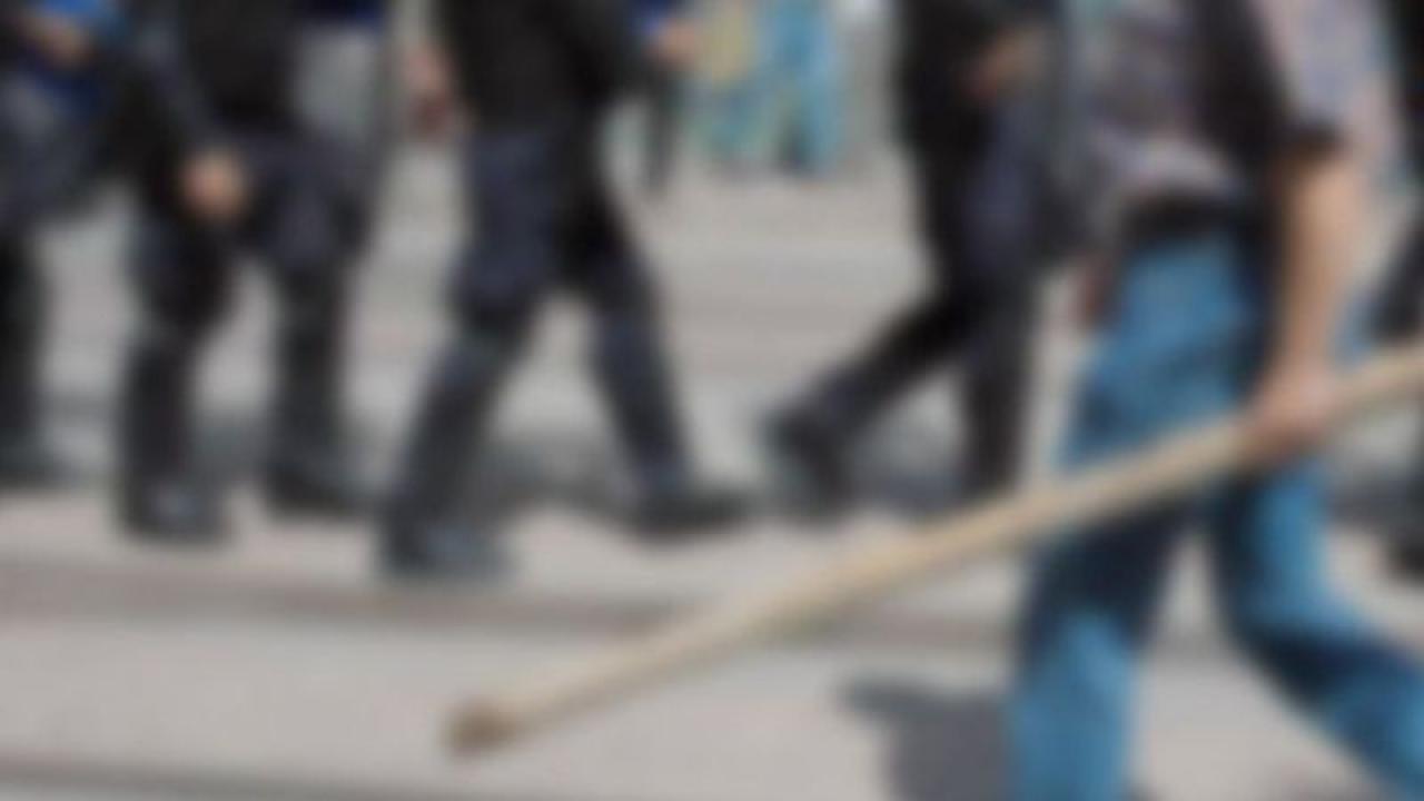 Şanlıurfa’da iki grup arasında taşlı sopalı kavga: Yaralılar var