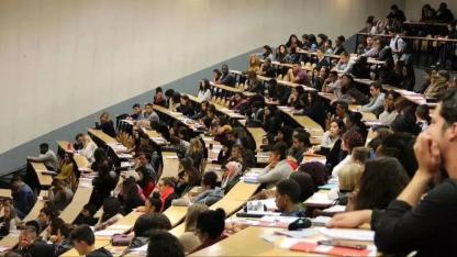 Üniversite öğrencilerine af düzenlemesi Meclis'te